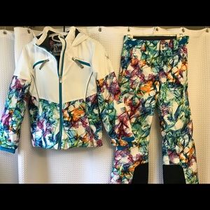 Girls Spyder Ski/Snowboard suit